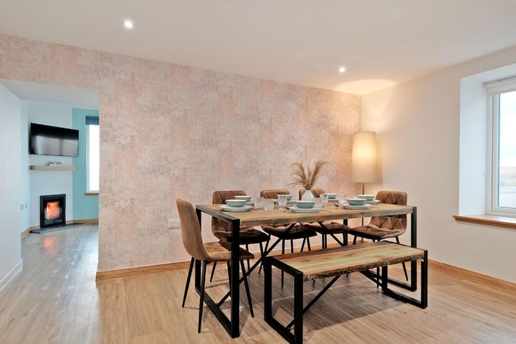 Cliff Top Cottage With Sea Views Portknockie ภายนอก รูปภาพ