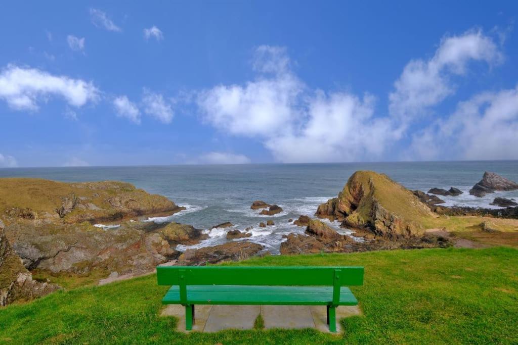 Cliff Top Cottage With Sea Views Portknockie ภายนอก รูปภาพ